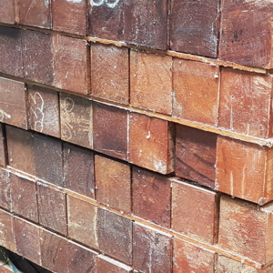 Angelim Pedra Konstruktionsholz, 90×90 mm AD, 4-seitig glatt gehobelt