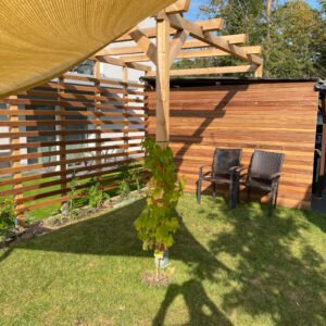 Cumaru Rhombusleisten, 15° Schräge, gehobelt, Kanten gerundet auf lager