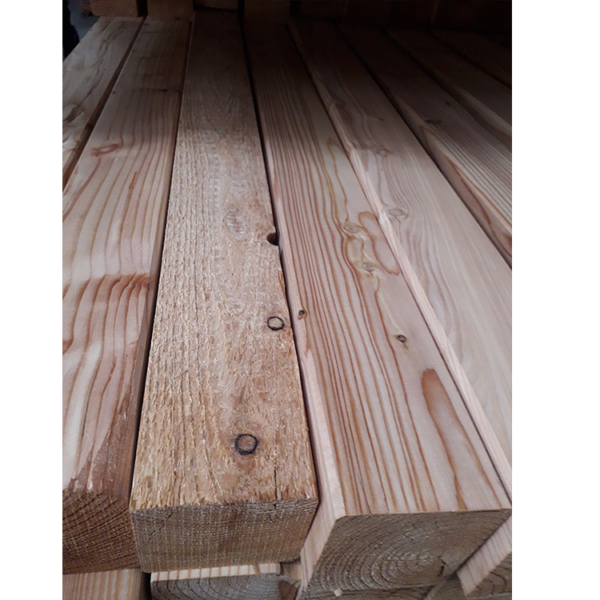 Europäische Lärche Konstruktionsholz, 4-seitig gehobelt sofort verfügbar