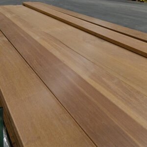 Guyana Ipe (Tanimbuca) Terrassendielen, 25×140 mm, KD, glatt/glatt