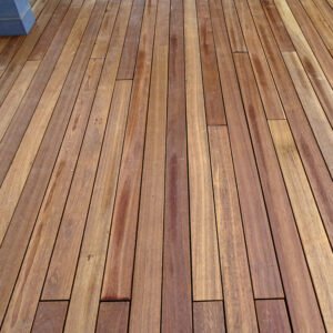 Guyana Teak Terrassendielen qualitativ kaufen