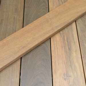 Ipe Terrassendielen qualitativ kaufen