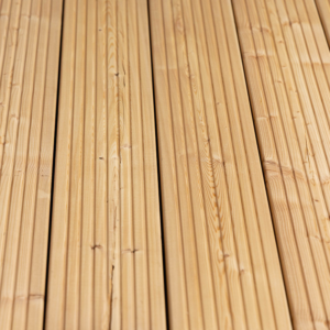 Kanadische Lärche Terrassendielen einfach kaufen