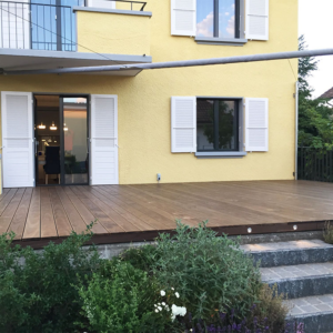 Kebony Clear Terrassendielen, glatt, seitlich genutet, Kanten gerundet, Rückseite Kanten gefast Top Qualität