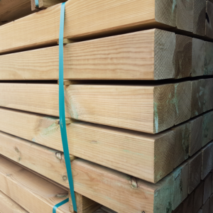 Kiefer Konstruktionsholz, kesseldruckimprägniert grün, allseitig glatt gehobelt, Kanten gefast qualitativ kaufen