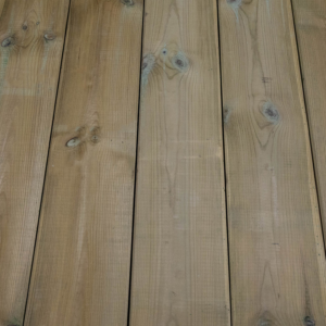 Kiefer Terrassendielen, kesseldruckimprägniert grün, Kanten gefast Holz kaufen