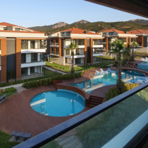 Thermoesche Terrassendielen, seitlich genutet Holz Qualität