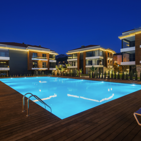 Thermoesche Terrassendielen, seitlich genutet Holz online kaufen