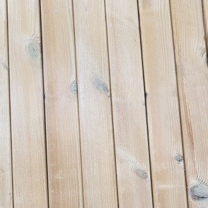 Thermokiefer Konstruktionsholz, 4-seitig glatt auf lager